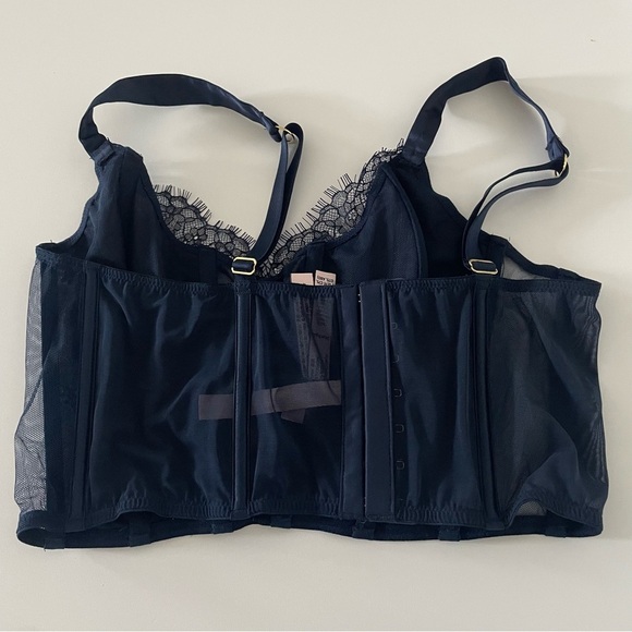 NEW Victoria's Secret Dream Angels Bejeweled Embroidered Corset Top 22878 - Picture 3 of 7